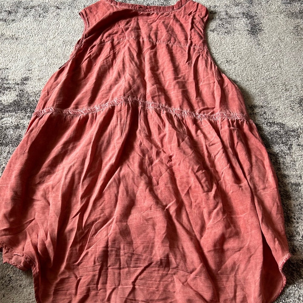 Tunic - Picture 3 of 5